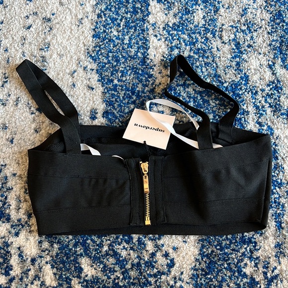 ❌SOLD❌ superdown Emilia TOP in Black Small - Picture 5 of 7